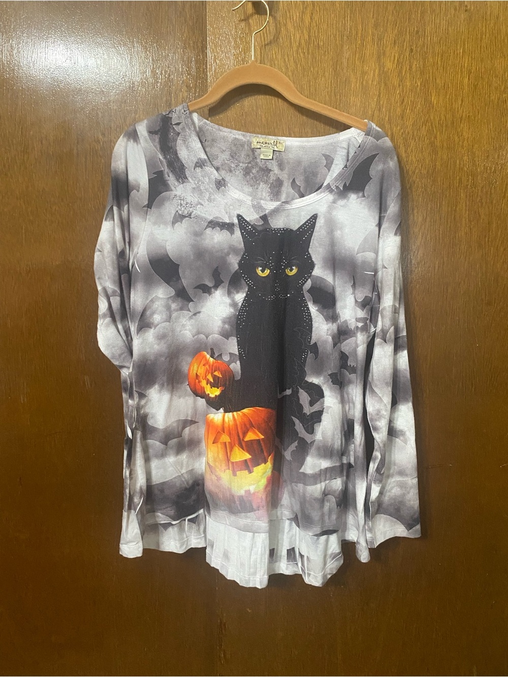 ONE WORLD Black & Orange Halloween Long-Sleeve Top